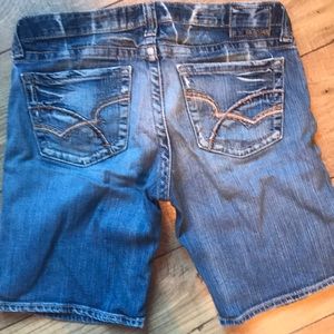 Big star Bermuda shorts